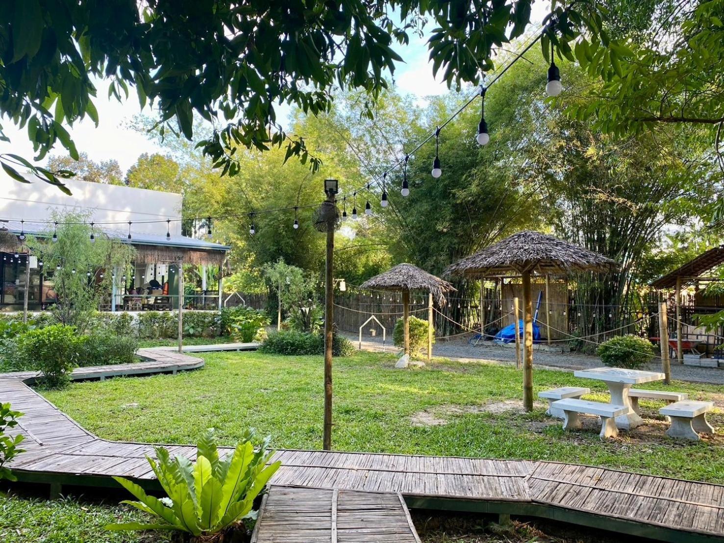 Baan Nai Baan Nok Resort Накхоннайок Экстерьер фото