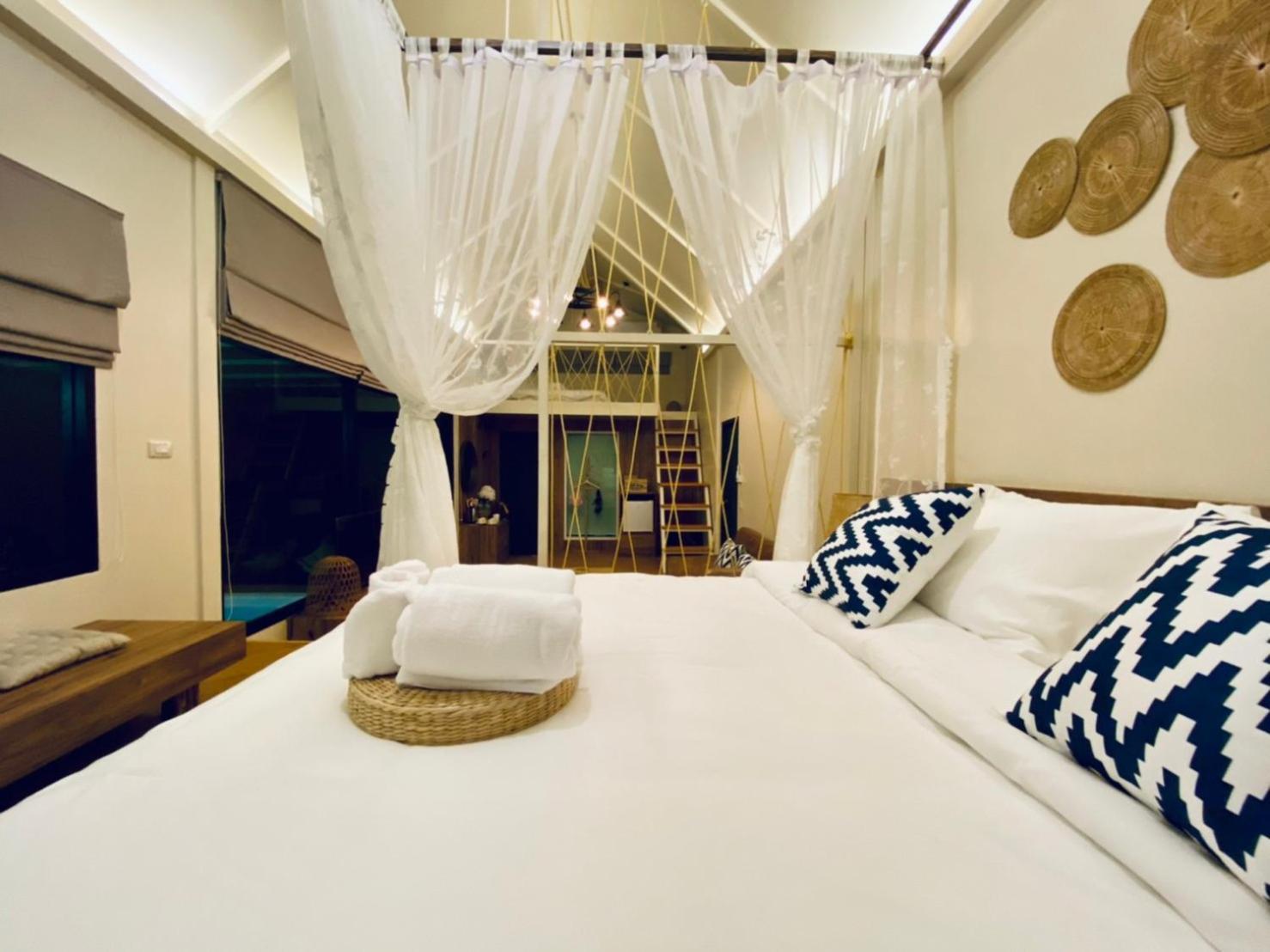 Baan Nai Baan Nok Resort Накхоннайок Экстерьер фото