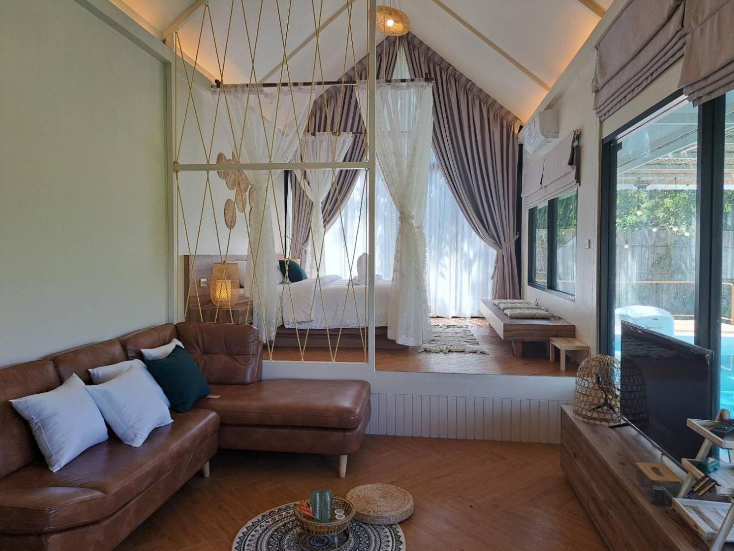 Baan Nai Baan Nok Resort Накхоннайок Экстерьер фото