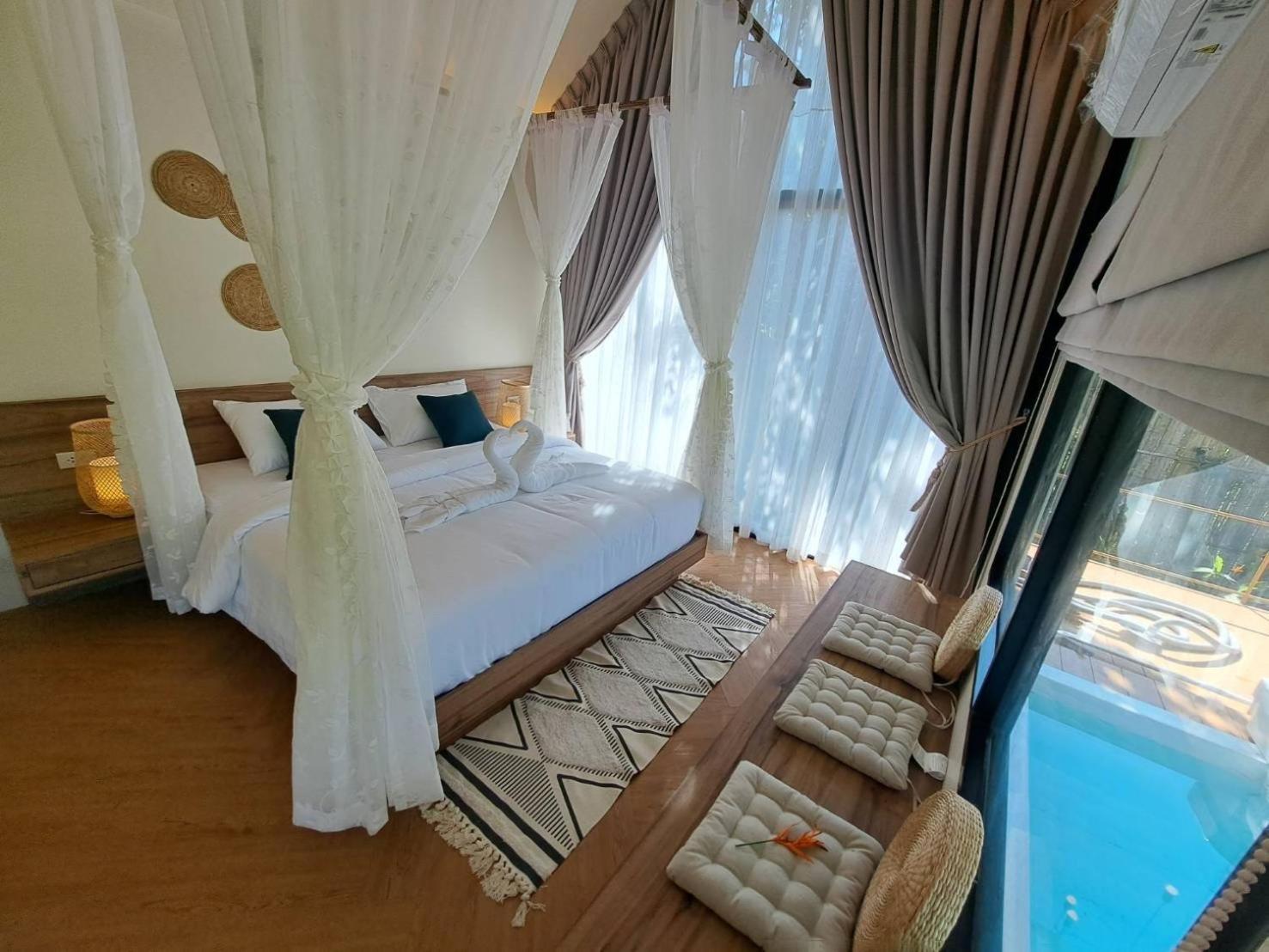 Baan Nai Baan Nok Resort Накхоннайок Экстерьер фото